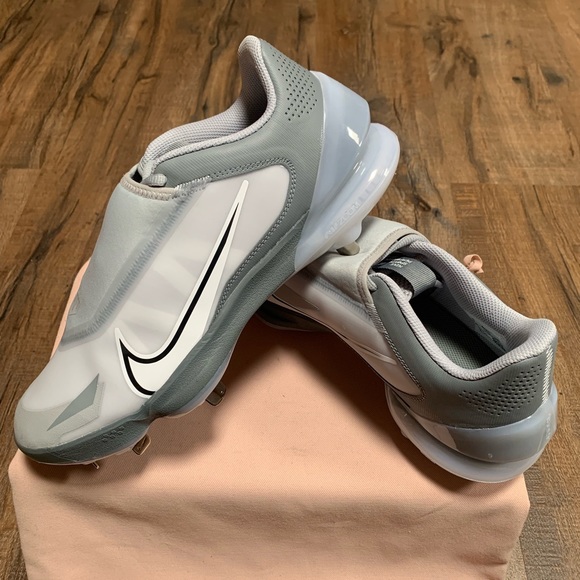 Nike Force Zoom Trout 8 Pro Men's Baseball Cleats
